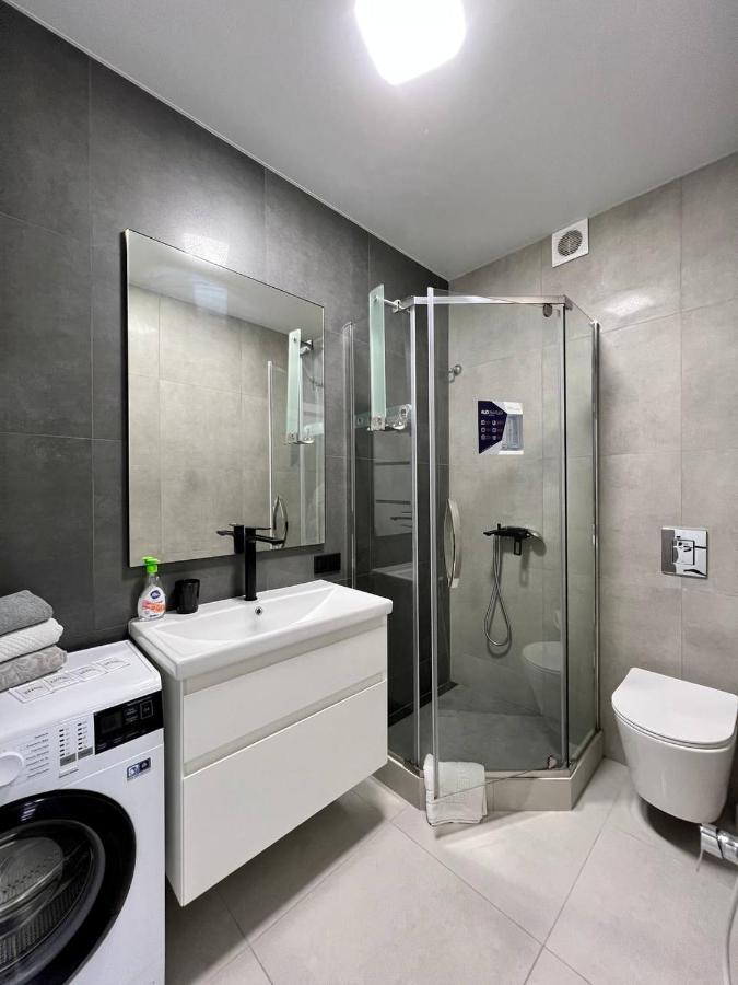 44 Pearl Stylish 1-Bedroom Apartment Odesa Exterior foto